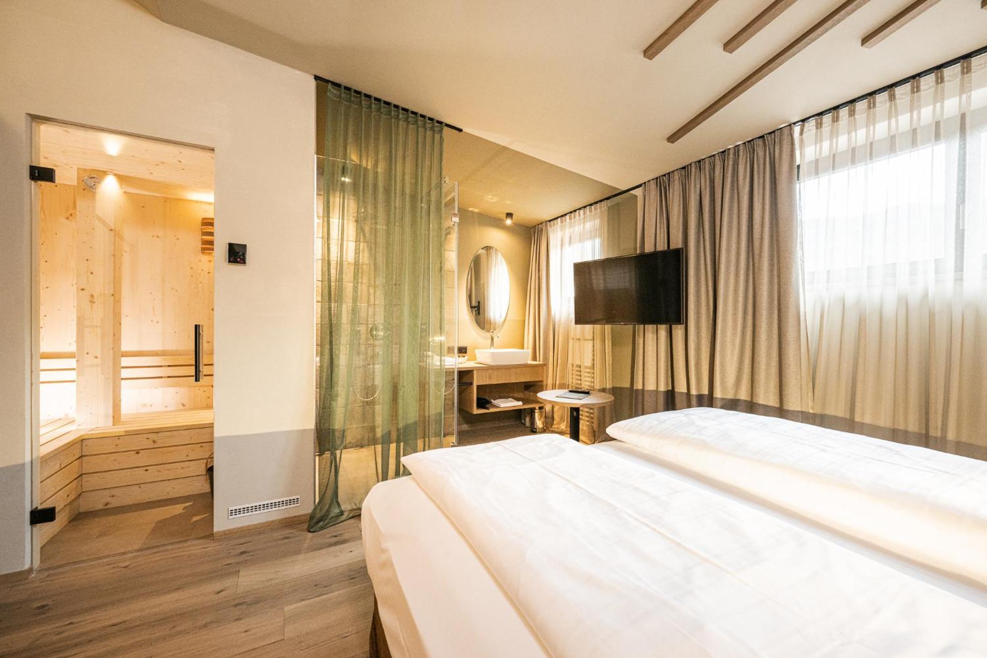 Loewe Dolomites Hotel ซานกานดิโด ภายนอก รูปภาพ