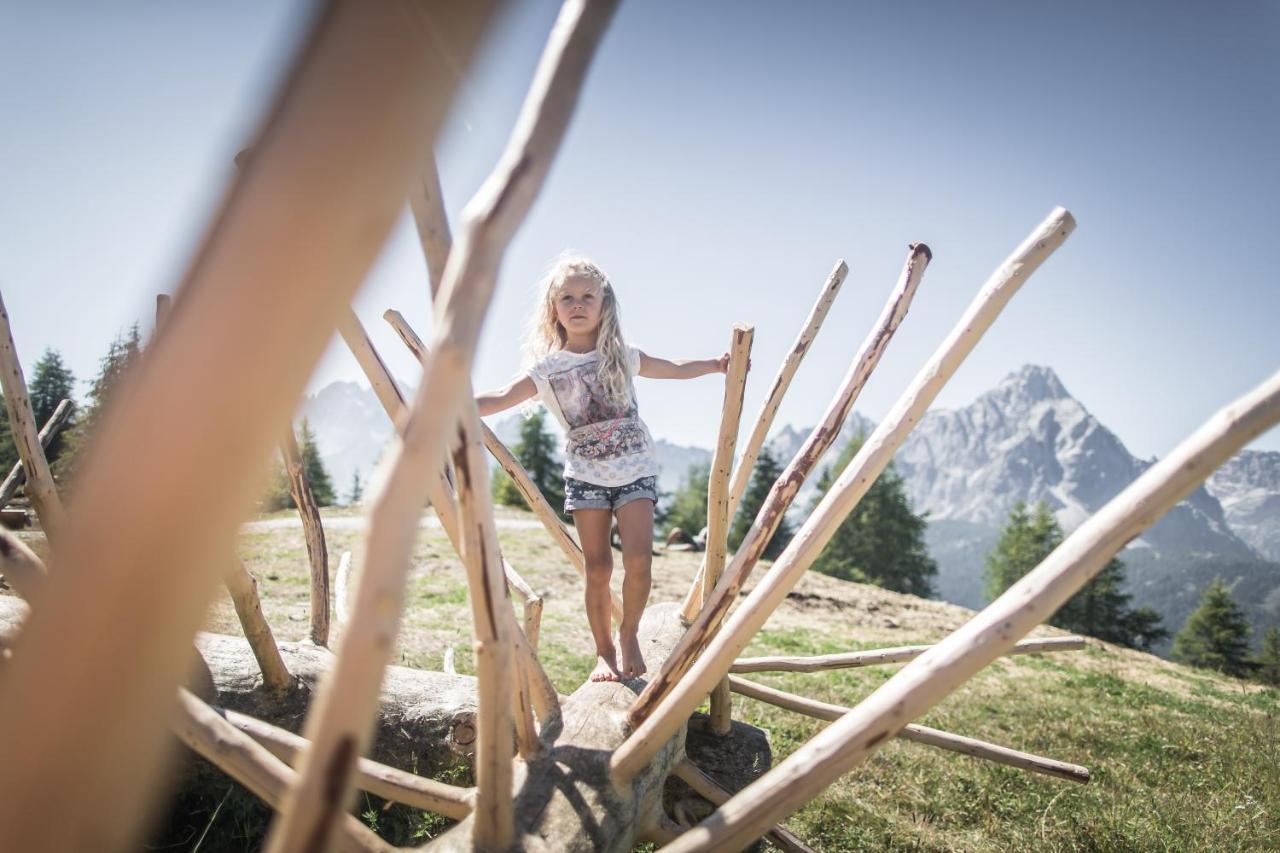 Loewe Dolomites Hotel ซานกานดิโด ภายนอก รูปภาพ