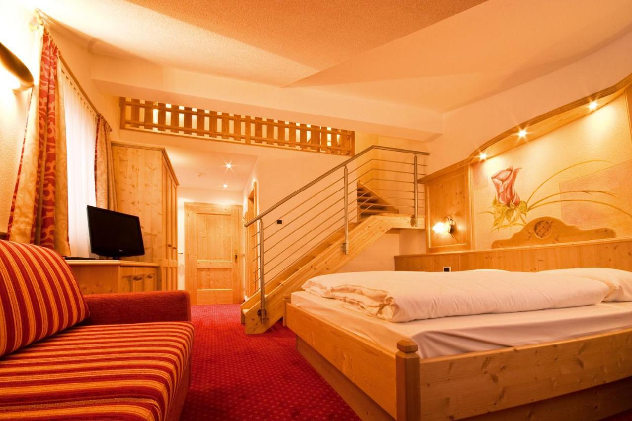 Loewe Dolomites Hotel ซานกานดิโด ภายนอก รูปภาพ